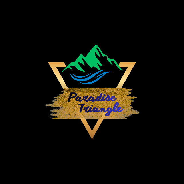 Paradise Triangle Café by the Lake